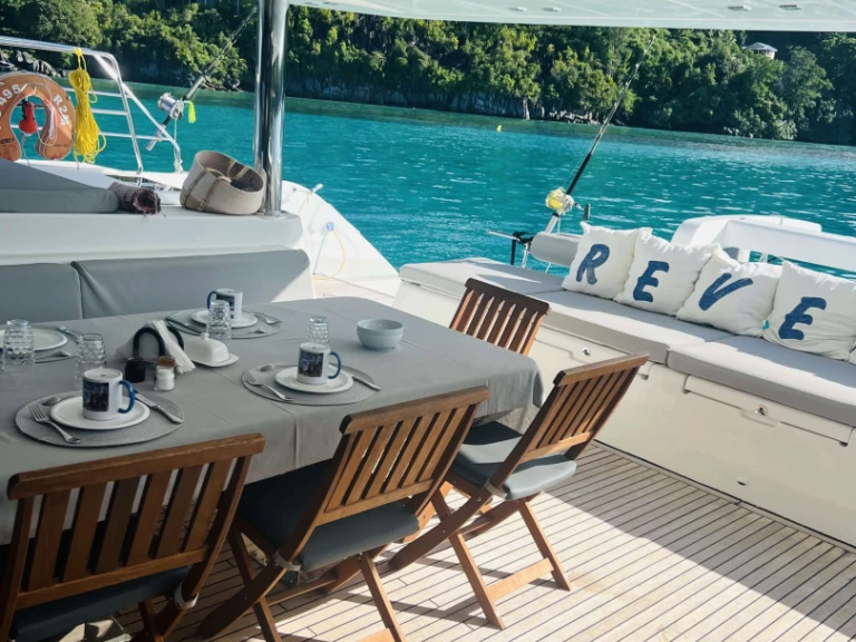 Alquiler de Catamarán, con o sin patrón Lagoon Córcega