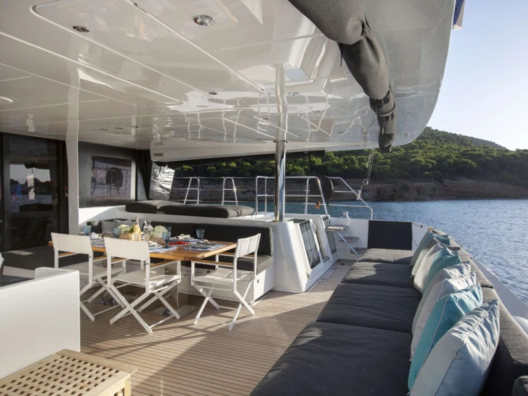 Lagoon PHANTOM de alquiler a Atenas
