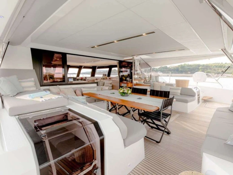 Fountaine Pajot ALLURE de alquiler a Álimos