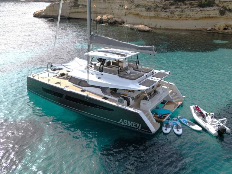 Alquiler de Yate de lujo, con o sin patrón Fountaine Pajot Baleares
