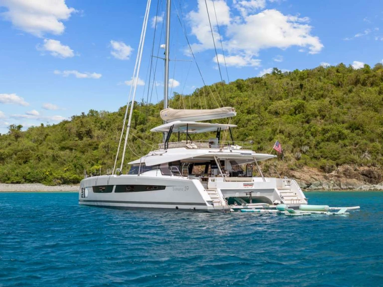 Alquiler Yate de lujo Fountaine Pajot con o sin  título de navegación