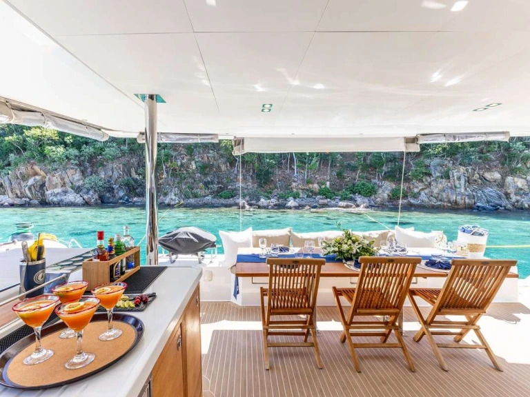 Alquiler de embarcaciones Fountaine Pajot Olivia Charles enIslas Vírgenes Británicas en Samboat