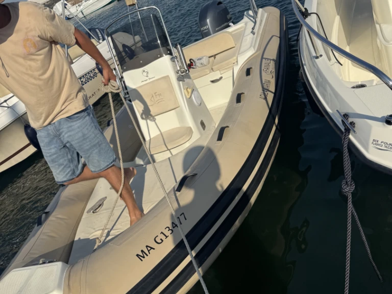 Alquiler de embarcaciones FANALE fanale marine  enBandol en Samboat