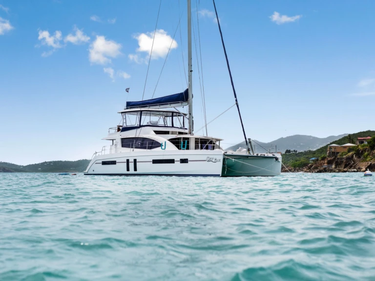 Leopard DEEP BLUE de alquiler a Islas Vírgenes Británicas