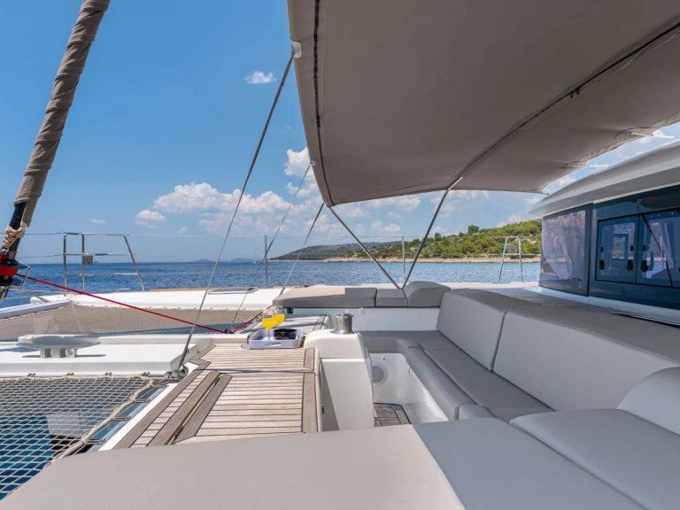 Alquiler de embarcaciones Lagoon Cool Breeze  enCroacia en Samboat