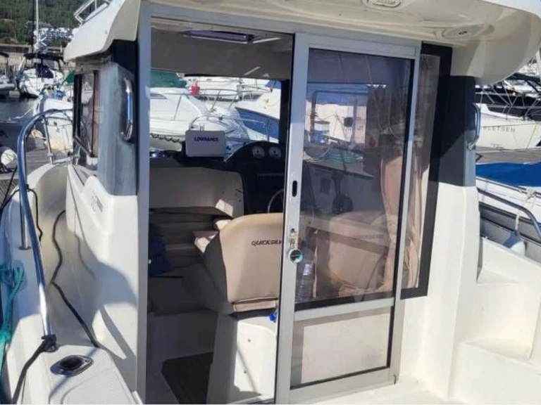 Alquiler Lancha en Sesimbra - Quicksilver Activ 605 Pilothouse