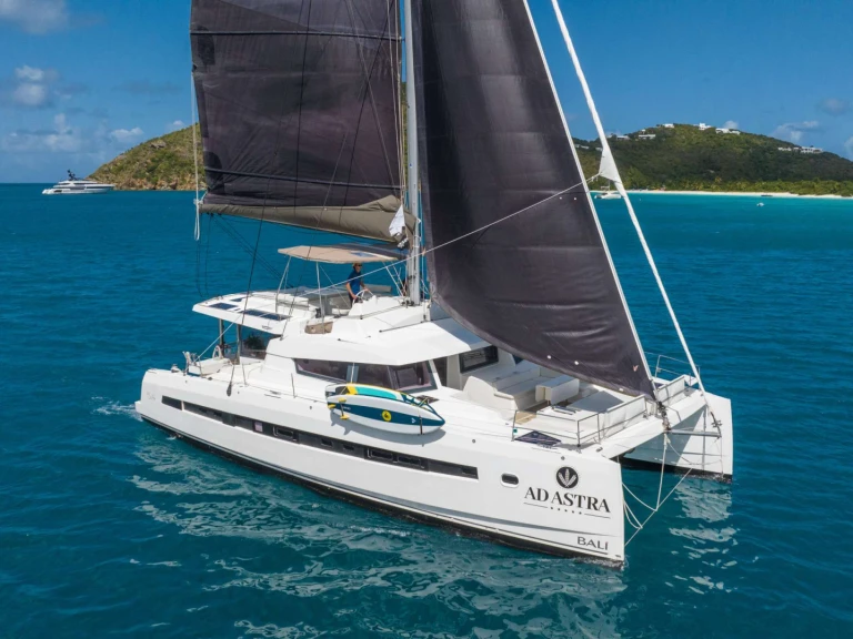 Bali AD ASTRA 5.4 de alquiler a Parish of Saint George