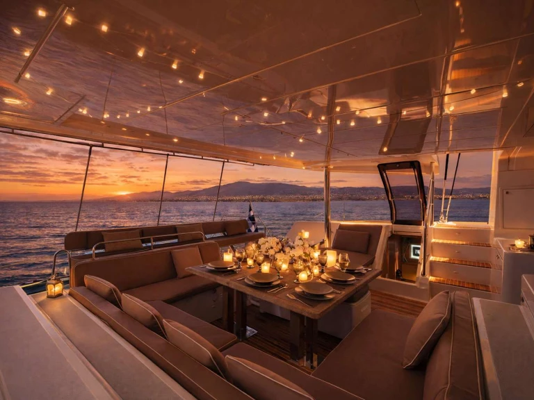 Alquiler Álimos - Lagoon ROYAL FLUSH en SamBoat