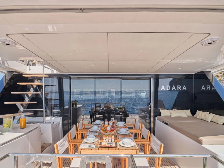 Alquiler de Yate de lujo, con o sin patrón Sunreef Atenas