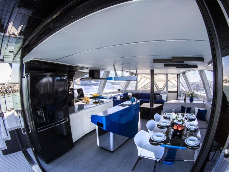 Wave Catamarans WAVE  de alquiler a Portisco
