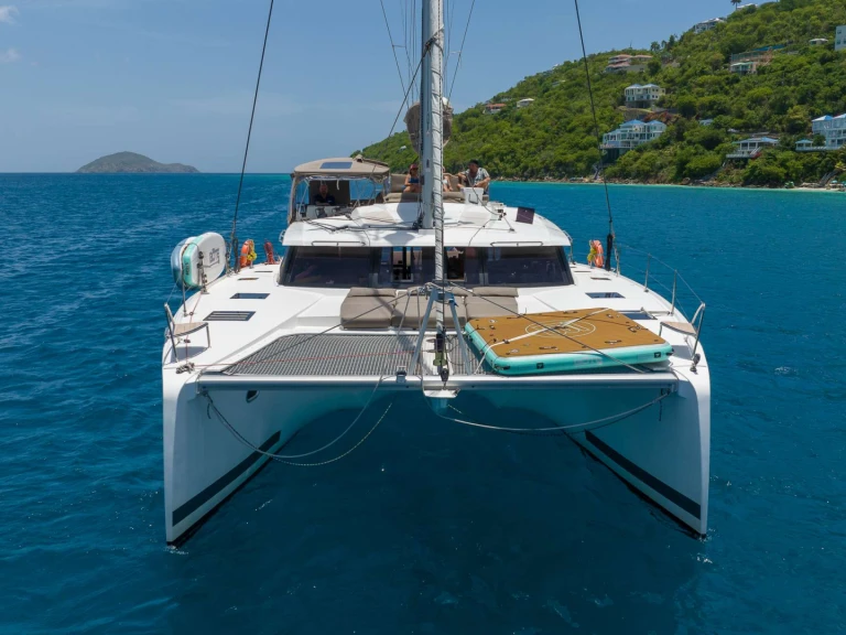 Alquiler de embarcaciones Fountaine Pajot LUNA BLISS enIslas Vírgenes Británicas en Samboat