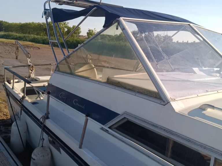 Alquiler de Guy Couach Guy Couach 800 en Pauillac