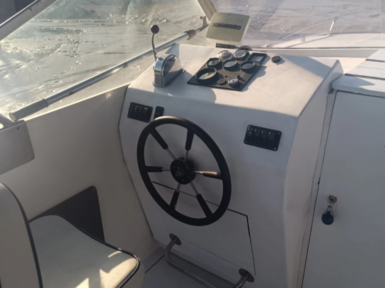Alquiler Pauillac - Guy Couach Guy Couach 800 en SamBoat