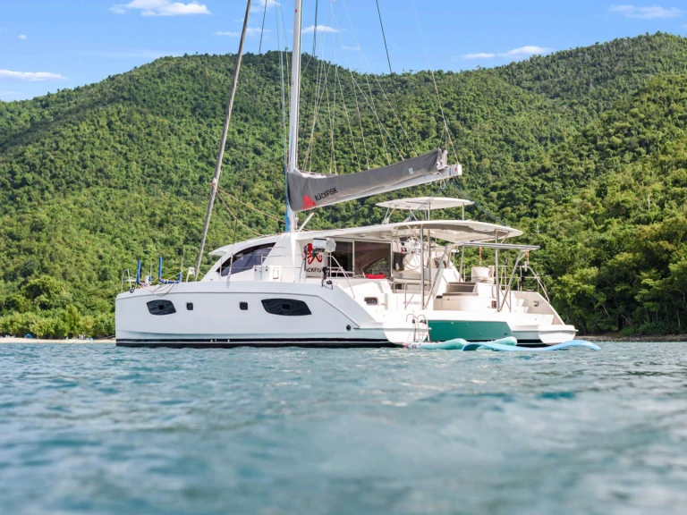 Yate de lujo para alquilar Saint Thomas Island al mejor precio