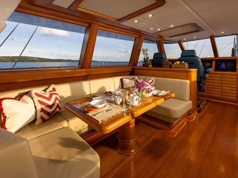 Alquiler de Royal Huisman HYPERION en Palma de Mallorca