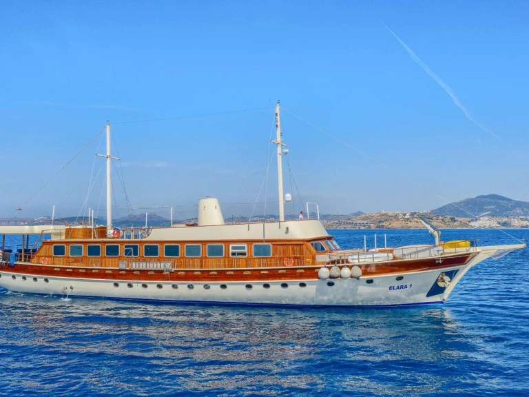 Alquiler de barcos Grecia barato de ELARA 1