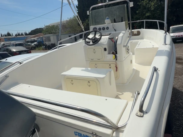 Alquiler de embarcaciones Arkos Open 587 enFos-sur-Mer en Samboat