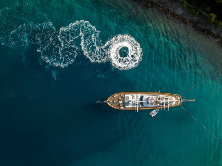 Yate de lujo para alquilar Šibenik al mejor precio