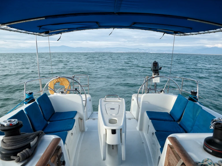 Alquiler de embarcaciones Bénéteau Cyclades 43.4 enPréveza en Samboat