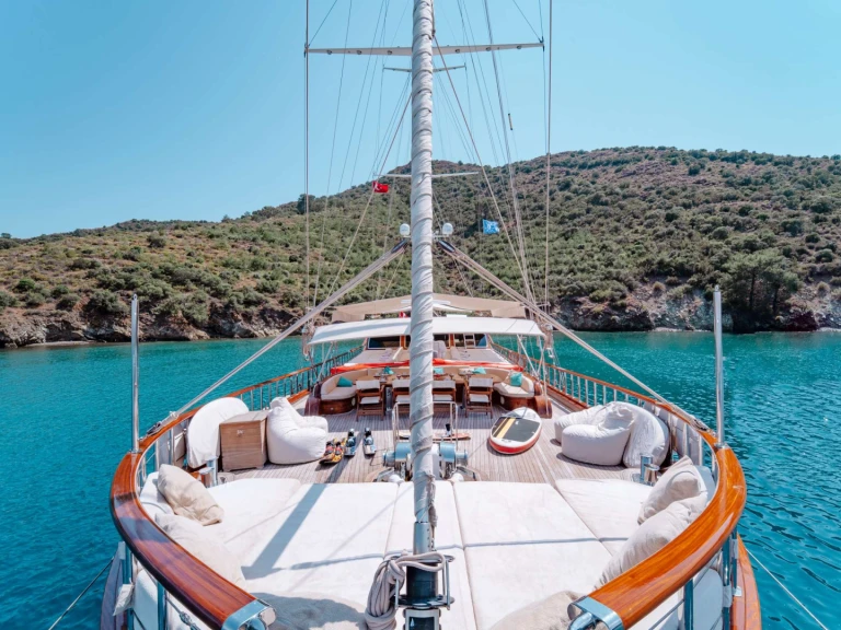 Custom Gulet-Motor Sailor Lycian Queen de alquiler a Fethiye