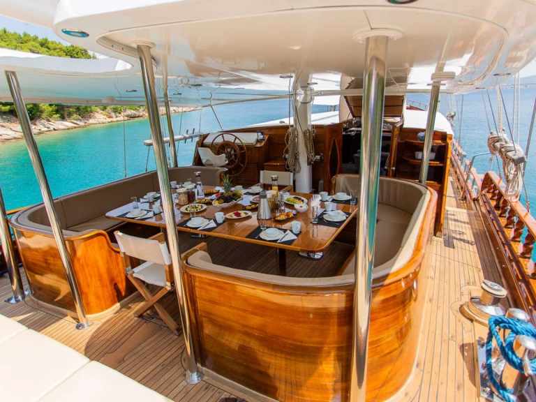 Alquiler de barcos Šibenik barato de Dolce Vita