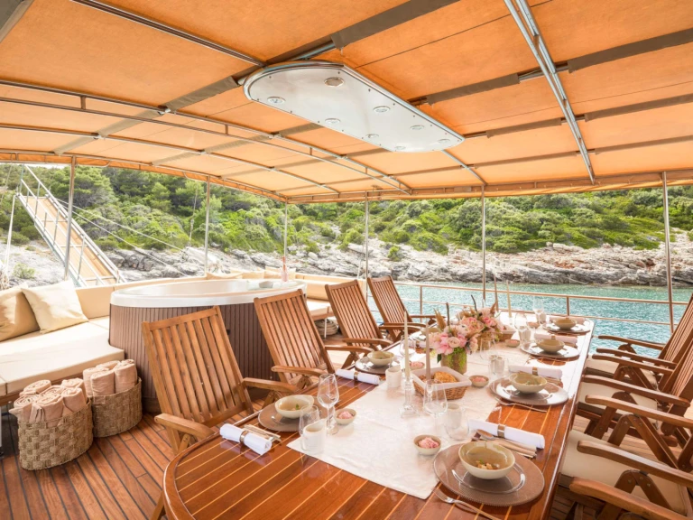 Alquiler de embarcaciones Custom Kadena enCroacia en Samboat