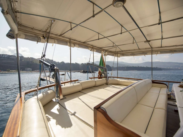 Alquiler de Yate de lujo, con o sin patrón Custom Gulet-Motor Sailor Castellammare di Stabia