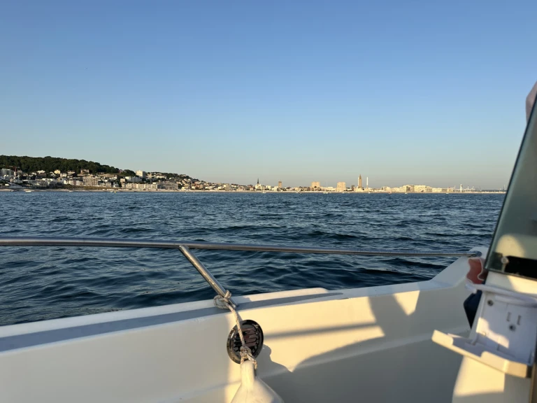 Alquiler de B2 Marine Cap Ferret 500 en Le Havre