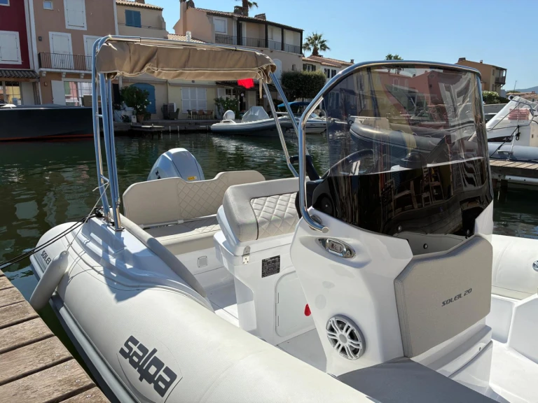 Alquiler de Neumática, con o sin patrón Salpa Port Grimaud