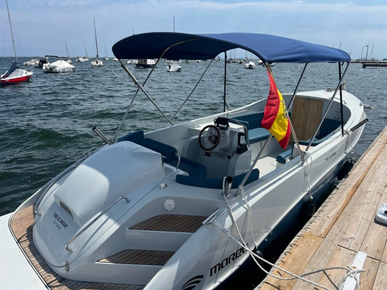 Alquiler de embarcaciones Mareti 730 classic  enSantiago de la Ribera en Samboat