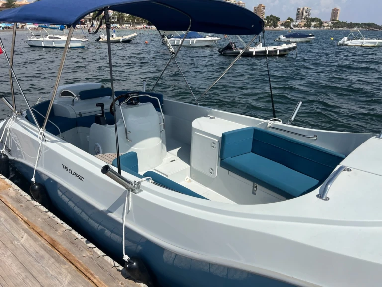 Alquiler de Lancha, con o sin patrón Mareti Santiago de la Ribera