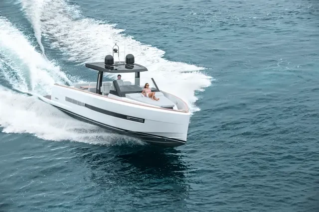 Lancha para alquilar Saint-Tropez al mejor precio
