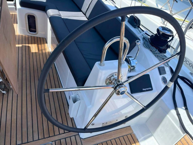 Velero para alquilar Álimos al mejor precio