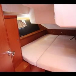 Velero para alquilar Lefkáda al mejor precio