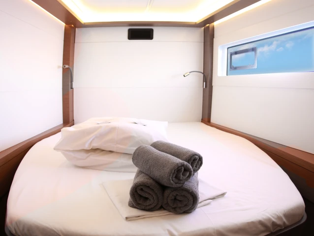 Alquiler Catamarán Lagoon con o sin  título de navegación