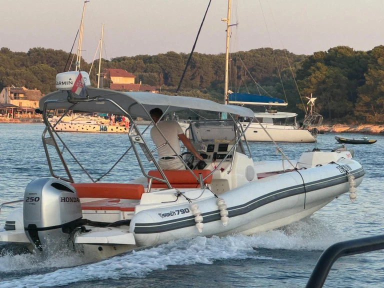Alquiler Hvar - Marlin Boat 790 Pro Dynamic en SamBoat