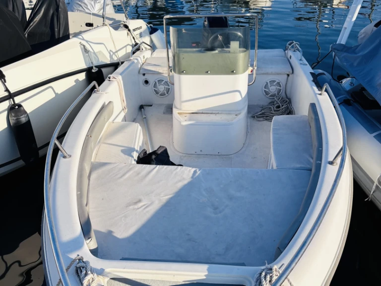 Lancha para alquilar Cannes al mejor precio