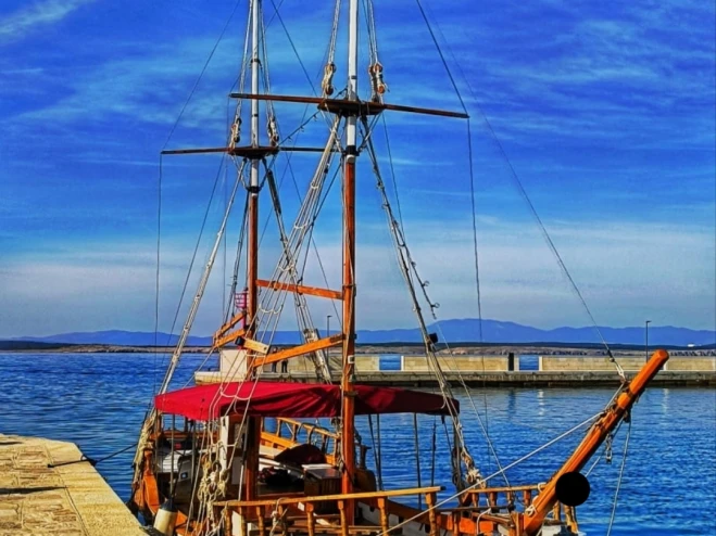Lancha para alquilar Crikvenica al mejor precio