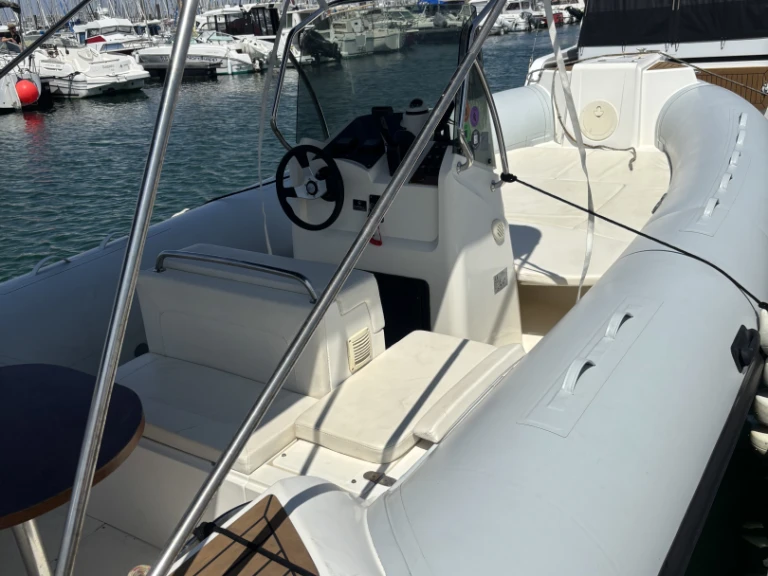 Alquiler La Rochelle - Capeli Tempest 770 en SamBoat
