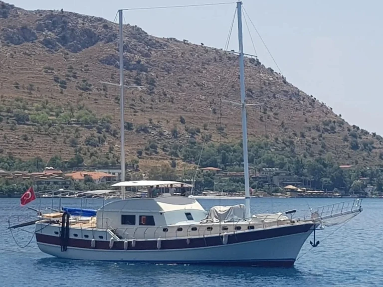 Custom Made Custom made de alquiler a Marmaris