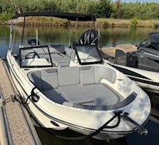 Alquiler de Lancha, con o sin patrón Bayliner Hyères