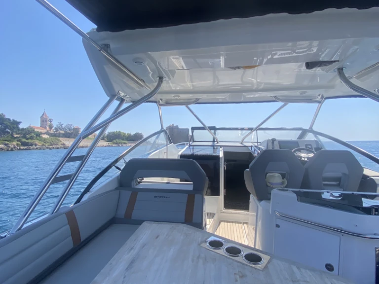 Alquiler de embarcaciones Bénéteau Flyer 10 enMandelieu-la-Napoule en Samboat
