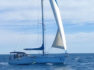 Alquiler de Velero, con o sin patrón Bénéteau La Manga
