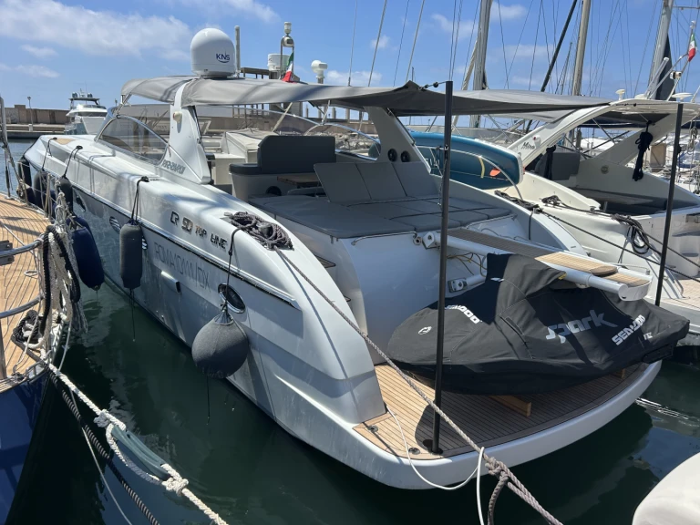 Alquiler de Rizzardi Rizzardi 50 Top Line en Nettuno