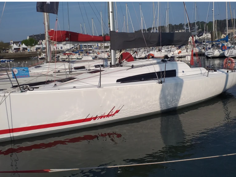 Alquiler de barcos La Trinité-sur-Mer barato de Sun Fast 3200
