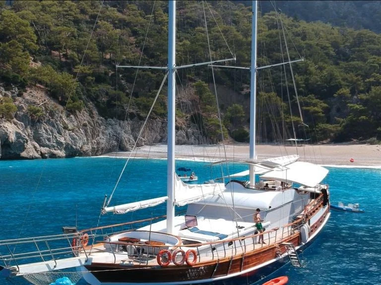 Alquiler de Velero, con o sin patrón Custom Made Marmaris