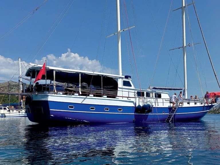 Velero para alquilar Marmaris al mejor precio