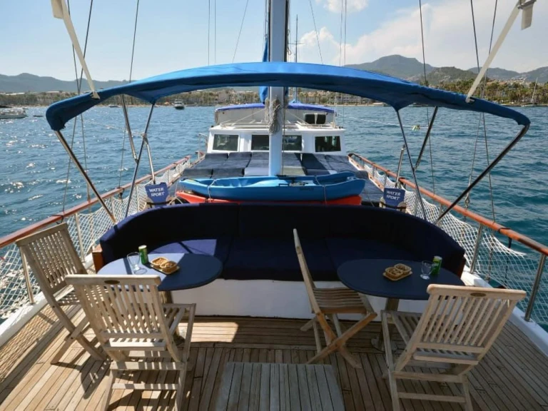 Custom Made Custom made de alquiler a Marmaris