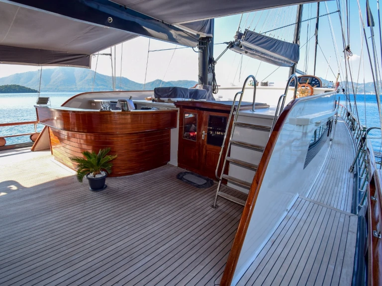 Velero para alquilar Fethiye al mejor precio