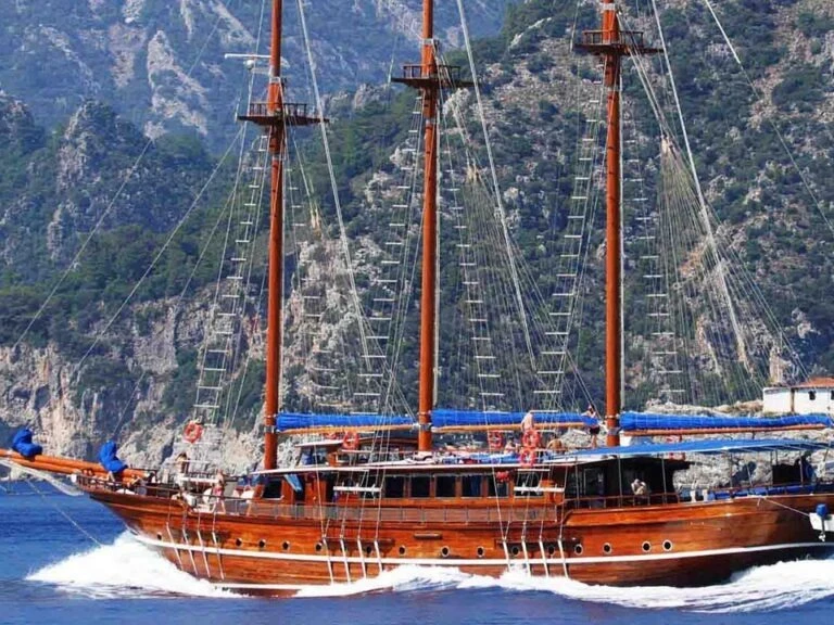 Velero para alquilar Marmaris al mejor precio